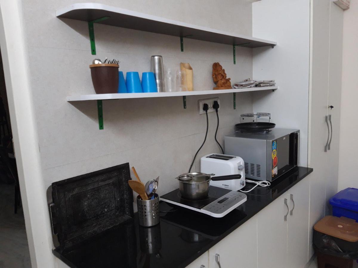 Chirpy Co-Living Space & Hostelバンガロール エクステリア 写真