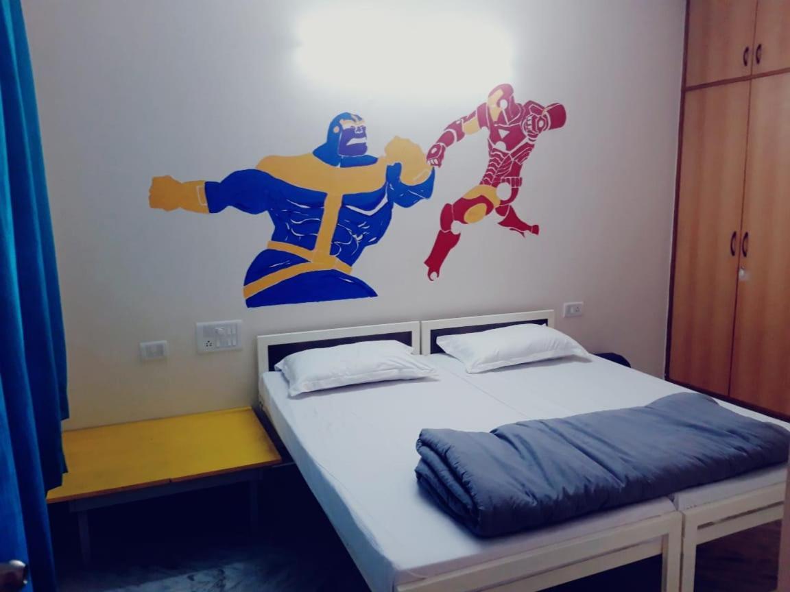 Chirpy Co-Living Space & Hostelバンガロール エクステリア 写真