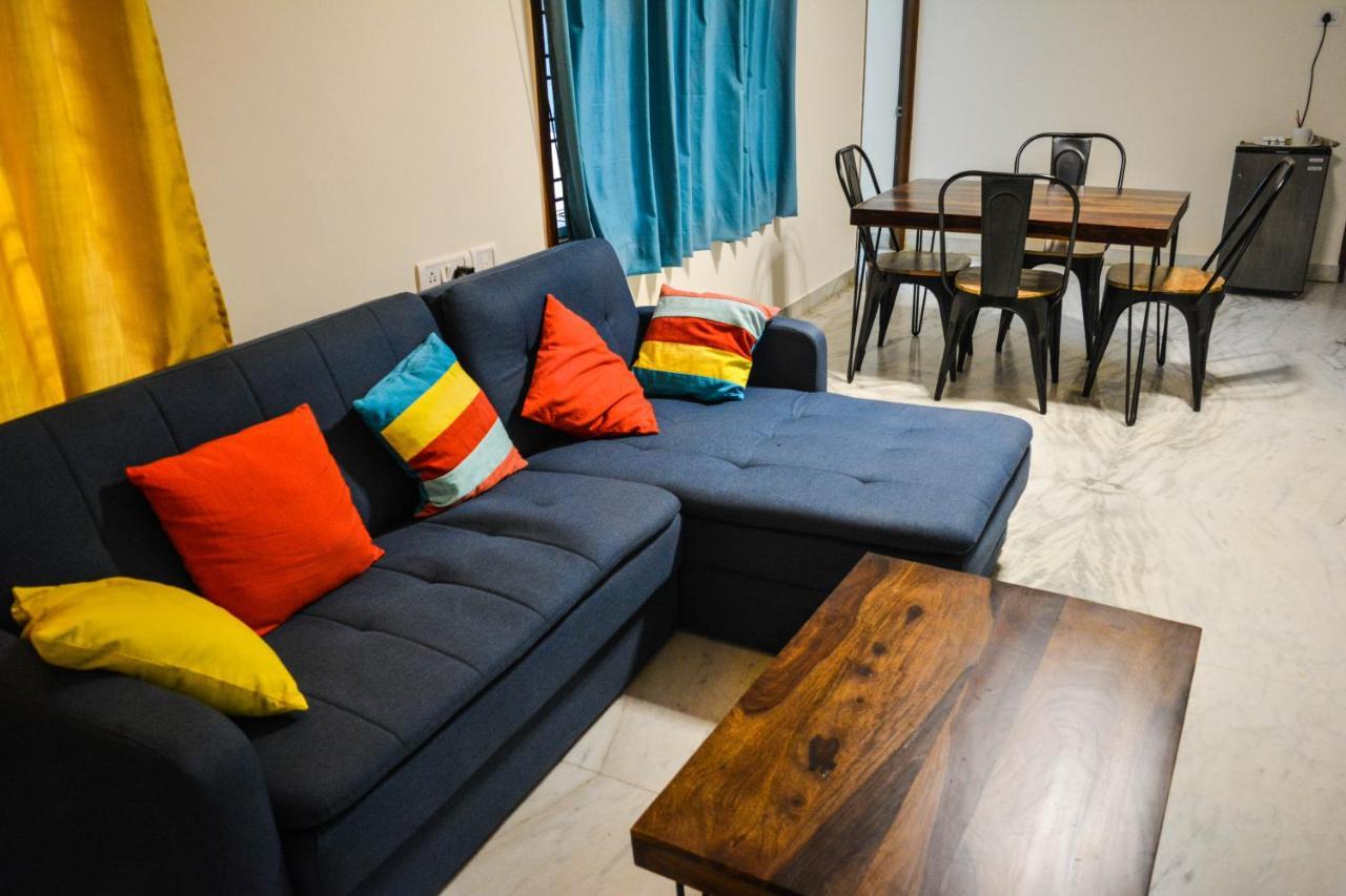 Chirpy Co-Living Space & Hostelバンガロール エクステリア 写真